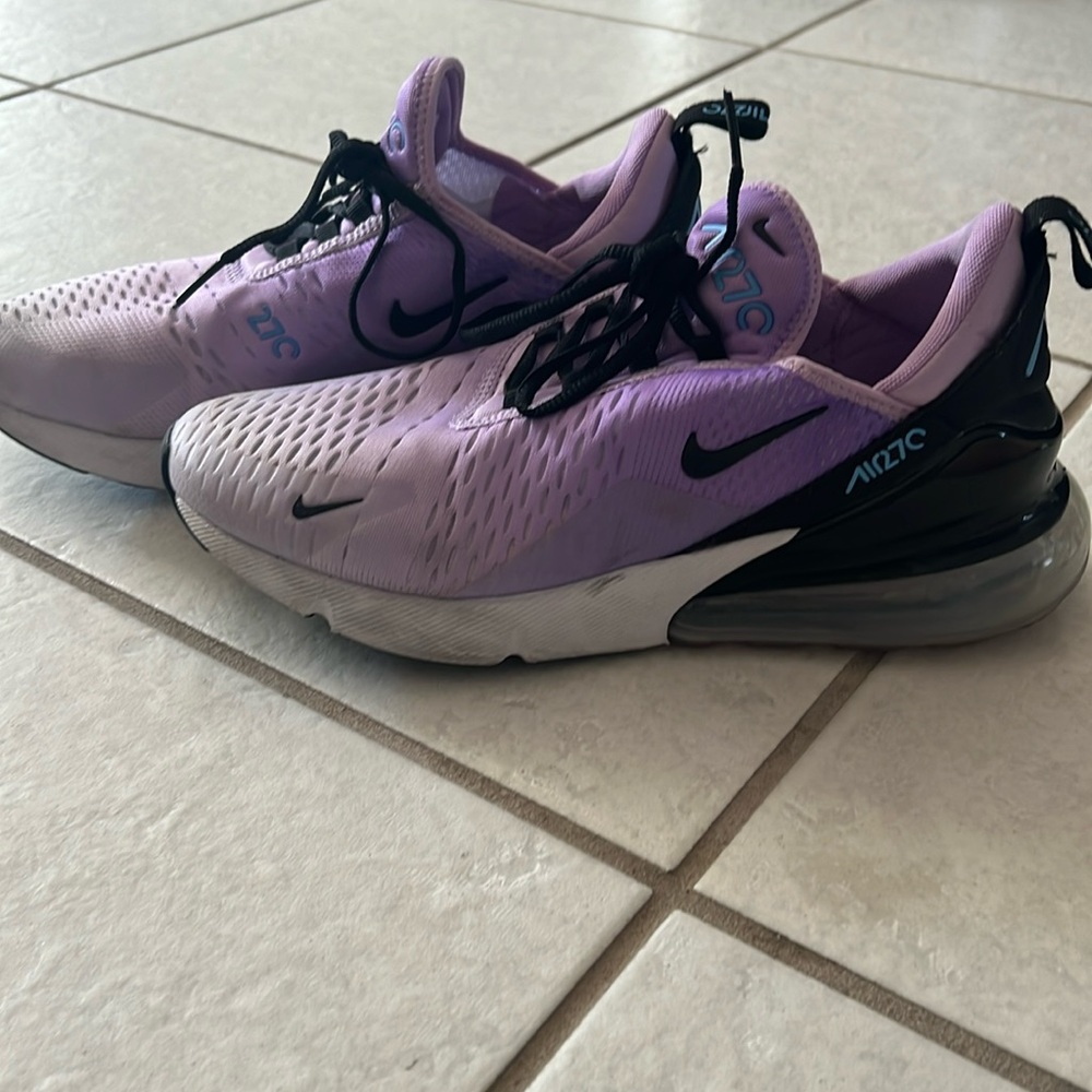 Nike Air Max 270